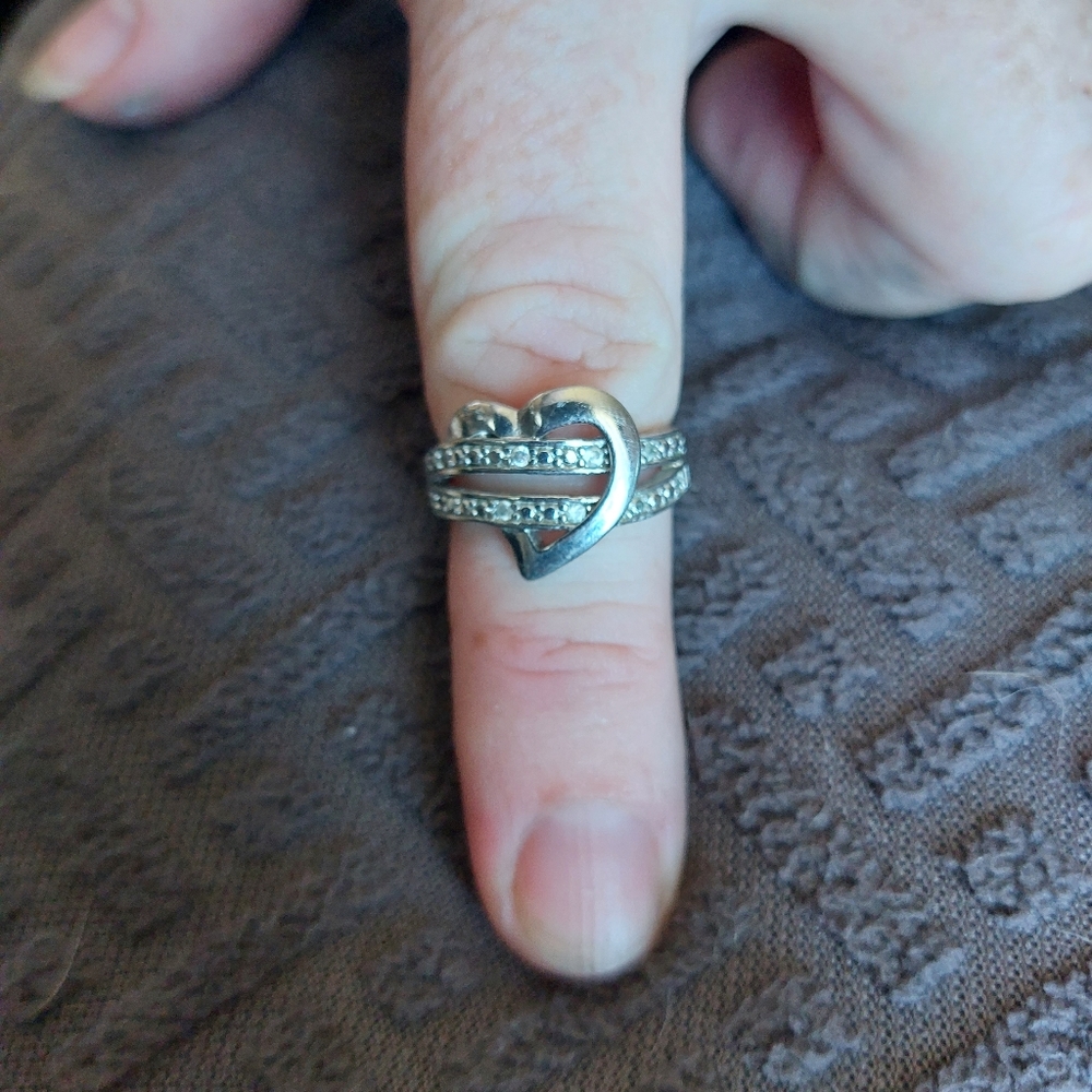Heart ring